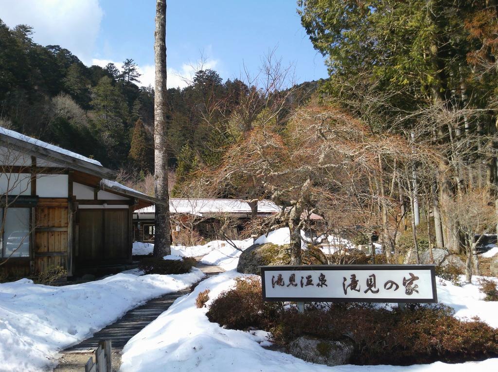 Takimi Onsen Inn That Only Accepts One Group Per Day Нагисо Экстерьер фото